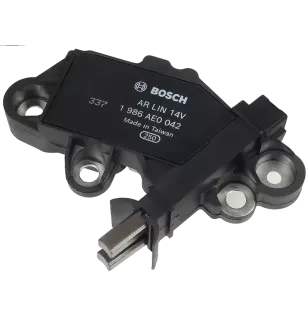 Régulateur alternateur 12V Bosch UD801077 1986AE0042