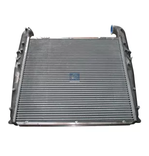 Radiateur à air, L: 825 mm, W: 795 mm, T: 65 mm Pour Scania 4-Serie, E2011, P96 - 10570467 - 10570472 - 10570476 - 10570479