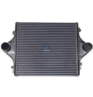 Radiateur à air, L: 652 mm, W: 612 mm, T: 66 mm Pour MAN G/M/F 90, L/M/F/E 2000 - 81.06130.0057 - 81.06130.0073 - 81.06130.0082