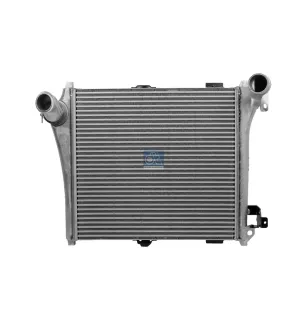 Radiateur à air, L: 700 mm, W: 672 mm, T: 50 mm Pour Renault Premium - Volvo FE - 5001873728 - 5001873734 - 7420810106
