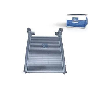 Radiateur à air, L: 792 mm, W: 593 mm, T: 50 mm Pour Renault C / CBH / CLM / CLR - 7421657617 - 7485013525 - 21657617 - 21676395