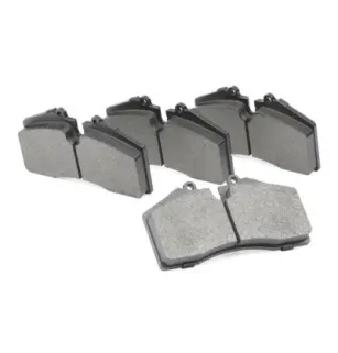 Plaquettes de frein pour AUDI, PORSCHE, VW- 8A0698151D, 8A0698151F, 8A0698151E 8A0615115F