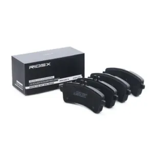 Plaquettes de frein pour MERCEDES-BENZ- 0004203502, 0004203700, 0004204504, 0004205802, 0064206920