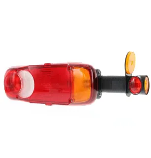 LC5T - Right rear light, Clearance light, conn AMP 1.5 rear vignal 153710