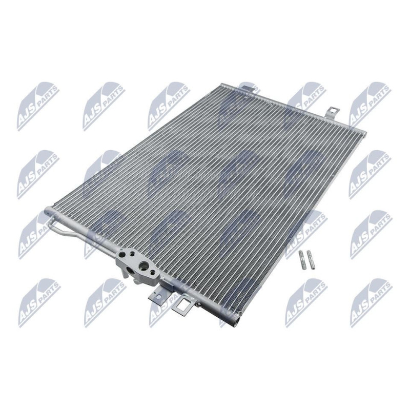 Condenseur De Climatisation FIAT JOURNEY (07-) - 68038239AA, K68038239AA, 68102117AA Condenseur De Climatisation FIAT JOURNEY (07-) - 68038239AA, K68038239AA, 68102117AA