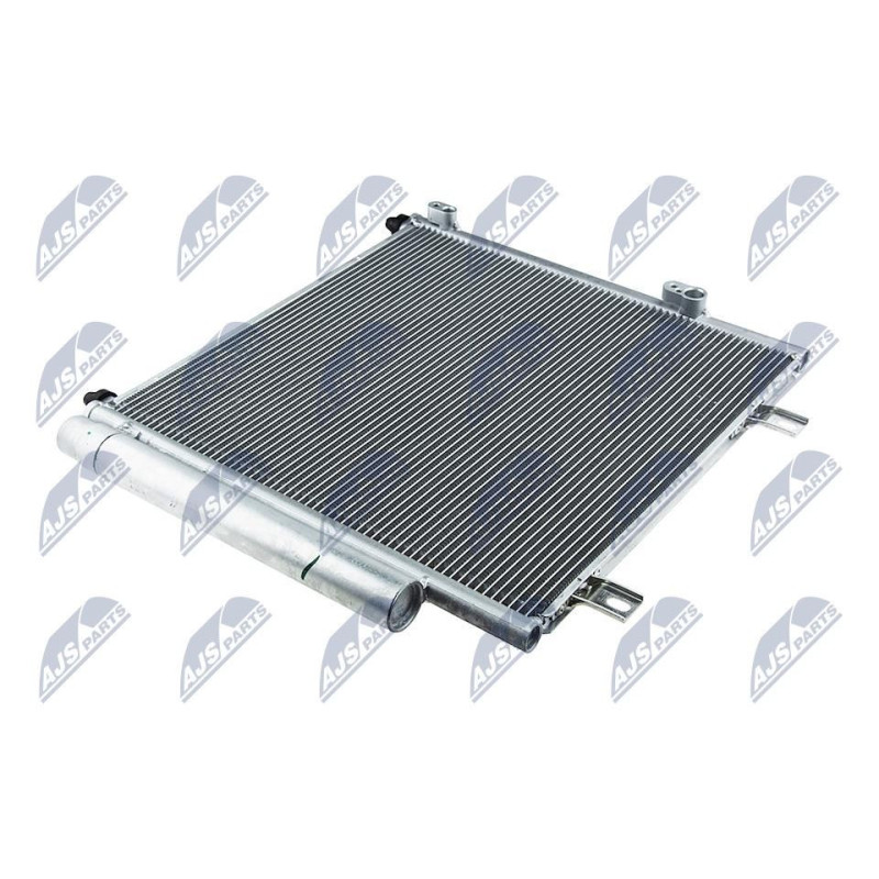Condenseur De Climatisation MITSUBISHI SPACE - 7812A229, 107442, CD030753M Condenseur De Climatisation MITSUBISHI SPACE - 7812A229, 107442, CD030753M