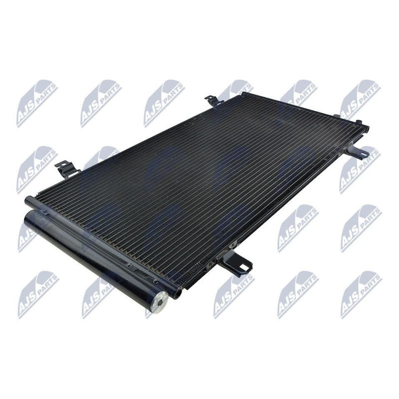 Condenseur De Climatisation TOYOTA CAMRY (XV5) (11-) 2.5 I 16V - 88460-06230, CD010605M, 765366 Condenseur De Climatisation TOYOTA CAMRY (XV5) (11-) 2.5 I 16V - 88460-06230, CD010605M, 765366