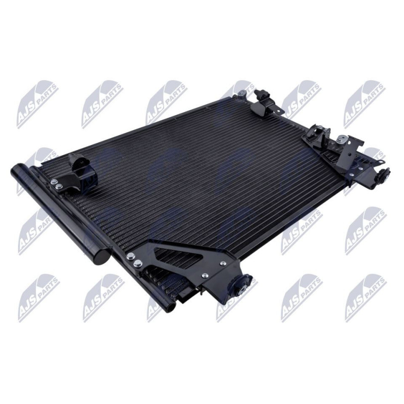 Condenseur De Climatisation TOYOTA HI-LUX VII (AN10, AN20) 2.5 TD 05- - 88460-0K050, 88460-0K010