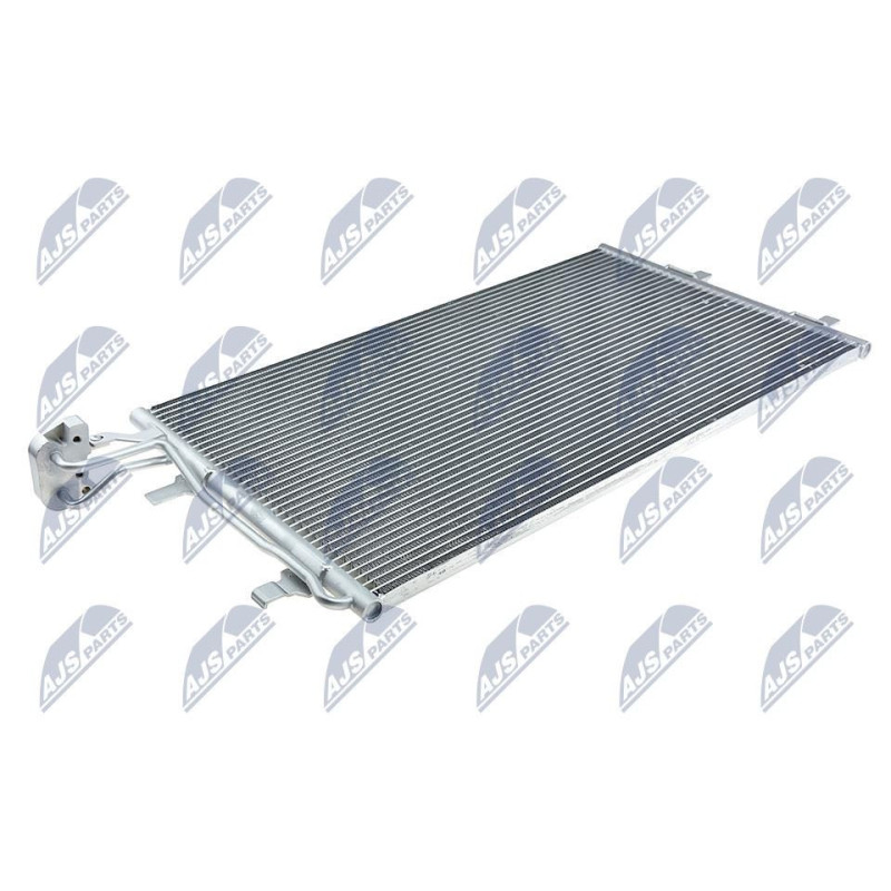 Condenseur De Climatisation VOLVO C 30 (06-) 1.6 D - 30647932, 160010, 08113022 Condenseur De Climatisation VOLVO C 30 (06-) 1.6 D - 30647932, 160010, 08113022