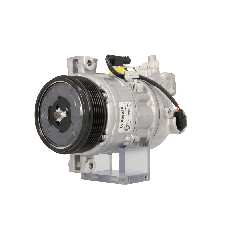 Compresseur de clim BMW - 1986AD1029, 90215028, 2483001320.00