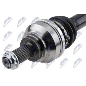 Demi-arbre de transmission BMW M3 F30 - 33212284616
