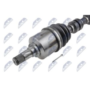 Demi-arbre De Transmission NISSAN PRIMERA P12 2.0I - 96132AT, 3566302, DA919353