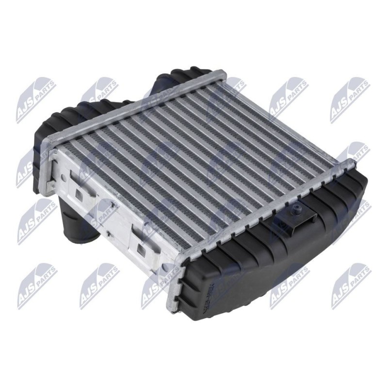 Intercooleur SMART CITY-COUPE -W450- -98-- 0 - 0003007V002, 0003007V003, 0003007V003 Intercooleur SMART CITY-COUPE -W450- -98-- 0 - 0003007V002, 0003007V003, 0003007V003