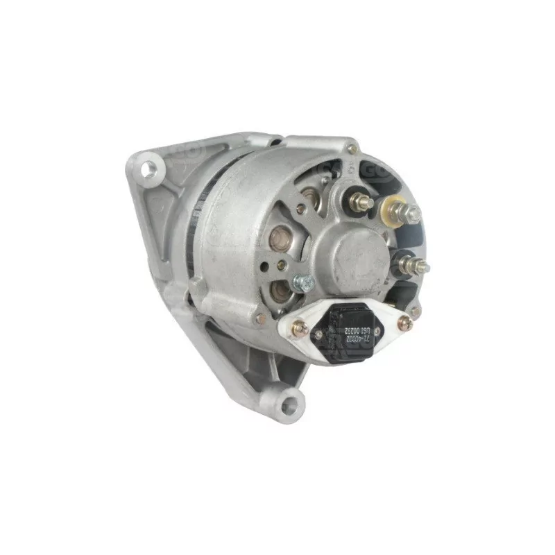 Alternator 14V 33Amp ​​Bosch 0120339521, 0120339536, STEINBOCK 026205, Iskra 11.201.115, 11.201.116