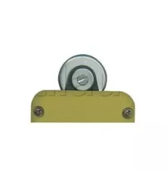Magnet with fixing screws