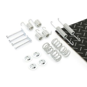 Kit d'accessoires, mâchoires de frein de stationnement TOYOTA 049420F010, 049420F020