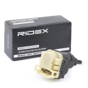 Contacteur de feux stop AUDI, SEAT, SKODA, VW 1K2945511, 1K2945511NAR, 1K2945511RDW