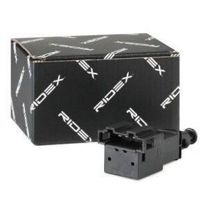 Contacteur de feux stop AUDI, SEAT, SKODA, VW 1J0945511, 1J0945511A, 1J0945515