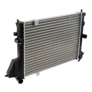 Radiateur du moteur OPEL 03096381, 1300084, 1300090