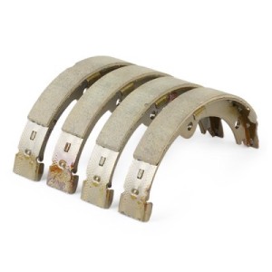 Jeu de mâchoires de frein TOYOTA 4653030011, 4653030020, 4653030021