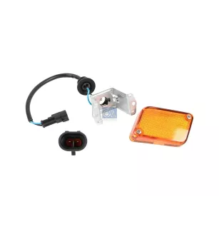 Feu de gabarit latéral, gauche Pour Iveco EuroStar, EuroTech, Trakker - 98419234 - ZG.20870-0008