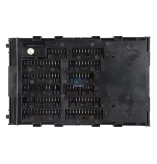 Boîte à fusibles Pour Iveco Daily - 02997086 - 04838244 - 2997086